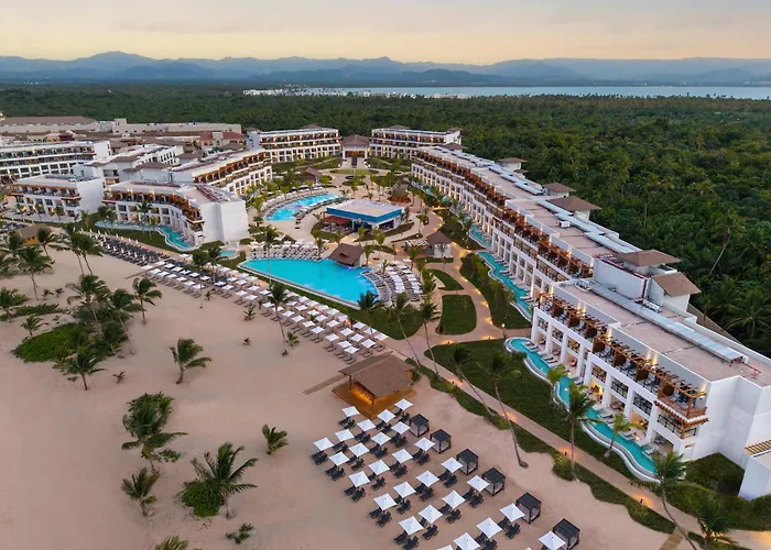 Secrets Playa Esmeralda Resort & Spa (Adults Only)